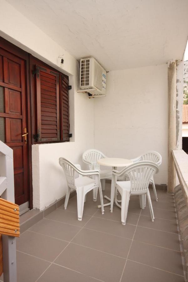 Apartments With A Parking Space Starigrad, Paklenica - 6618 Εξωτερικό φωτογραφία
